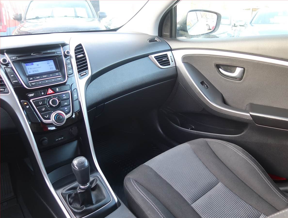 Hyundai i30 - 8