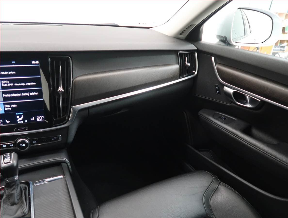 Volvo V90 - 8