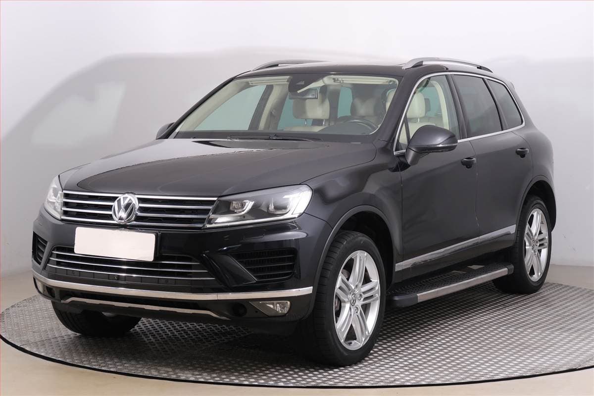 Volkswagen Touareg - 2