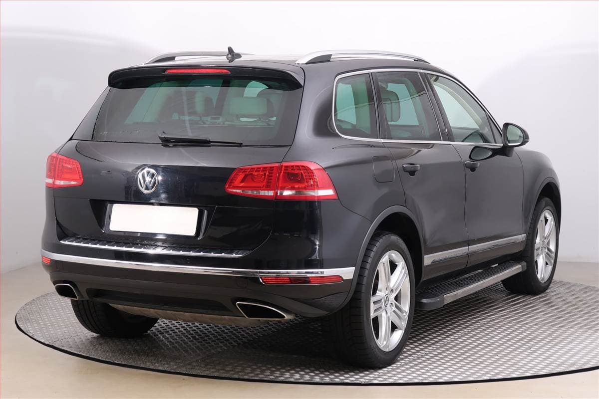 Volkswagen Touareg - 5
