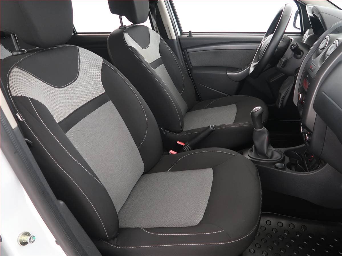 Dacia DUSTER - 9