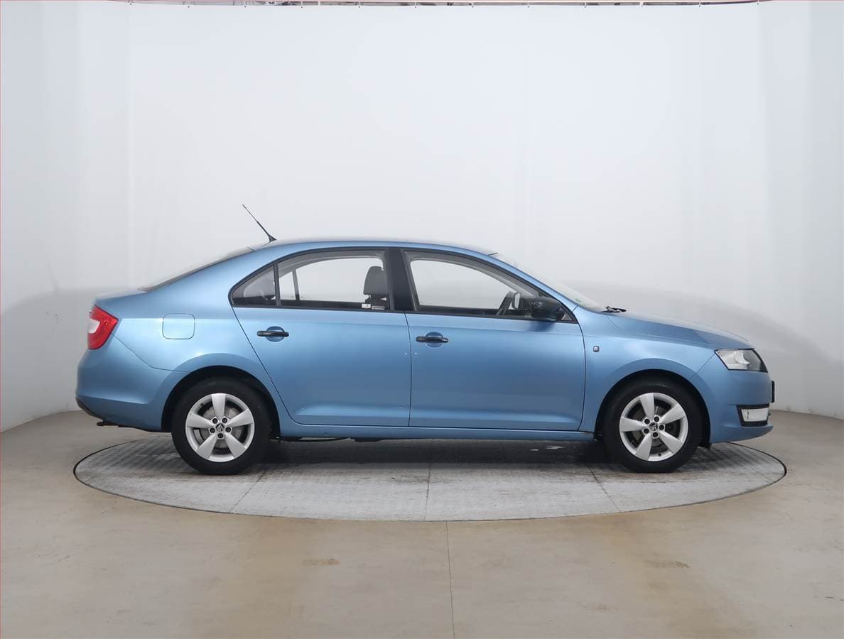 Škoda RAPID - 6