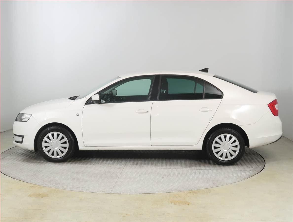 Škoda Rapid - 5