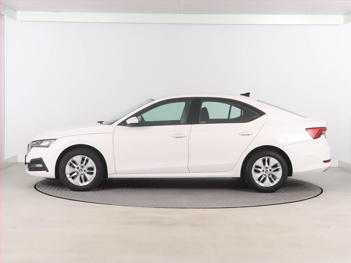 Škoda OCTAVIA - 3