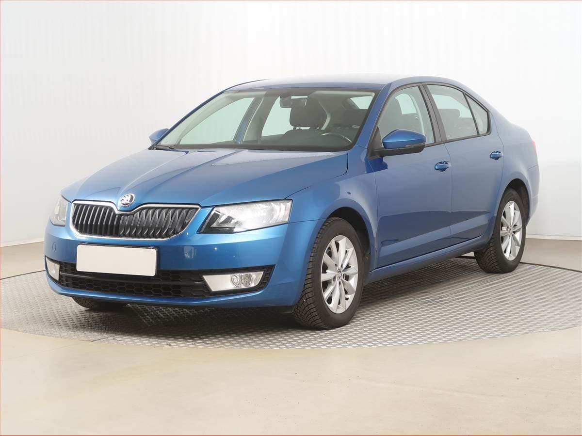 Škoda OCTAVIA - 2