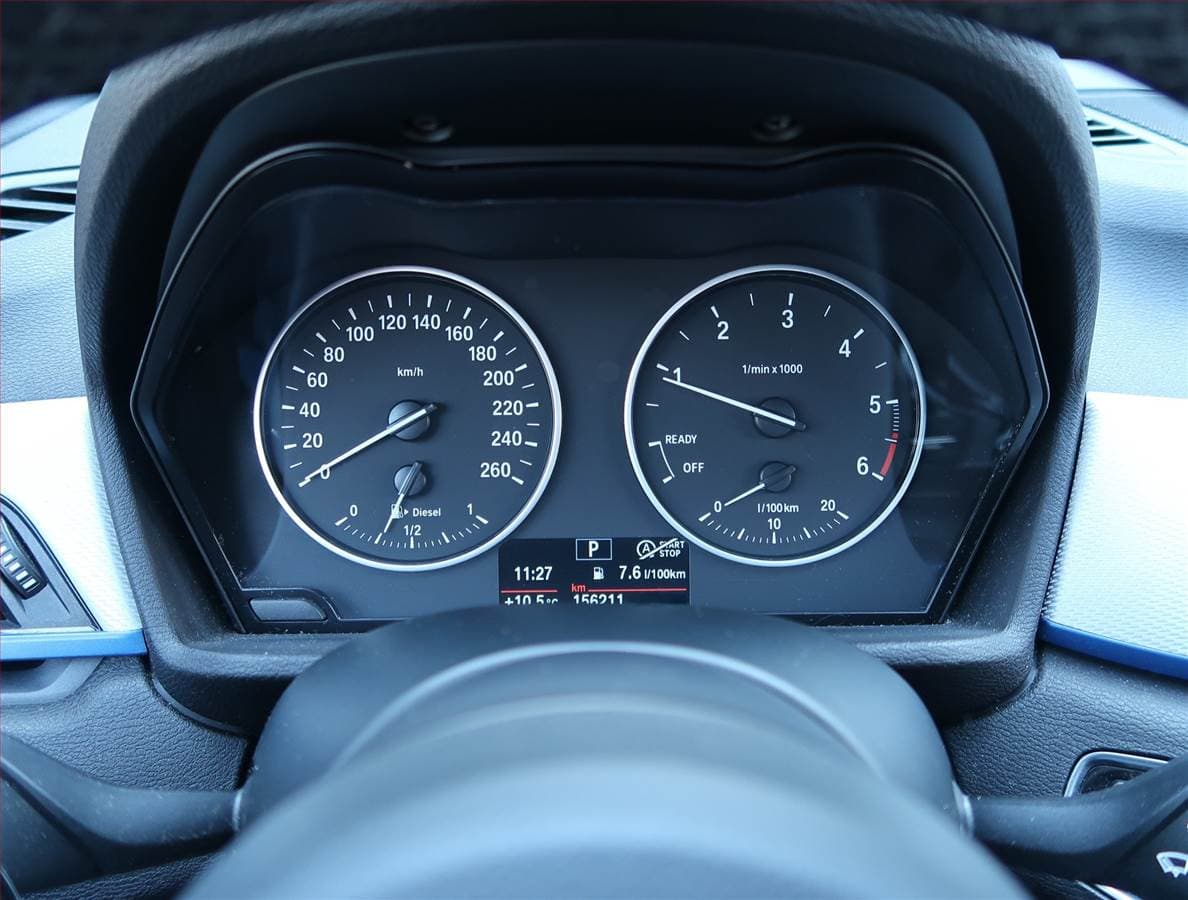 BMW X1 - 11