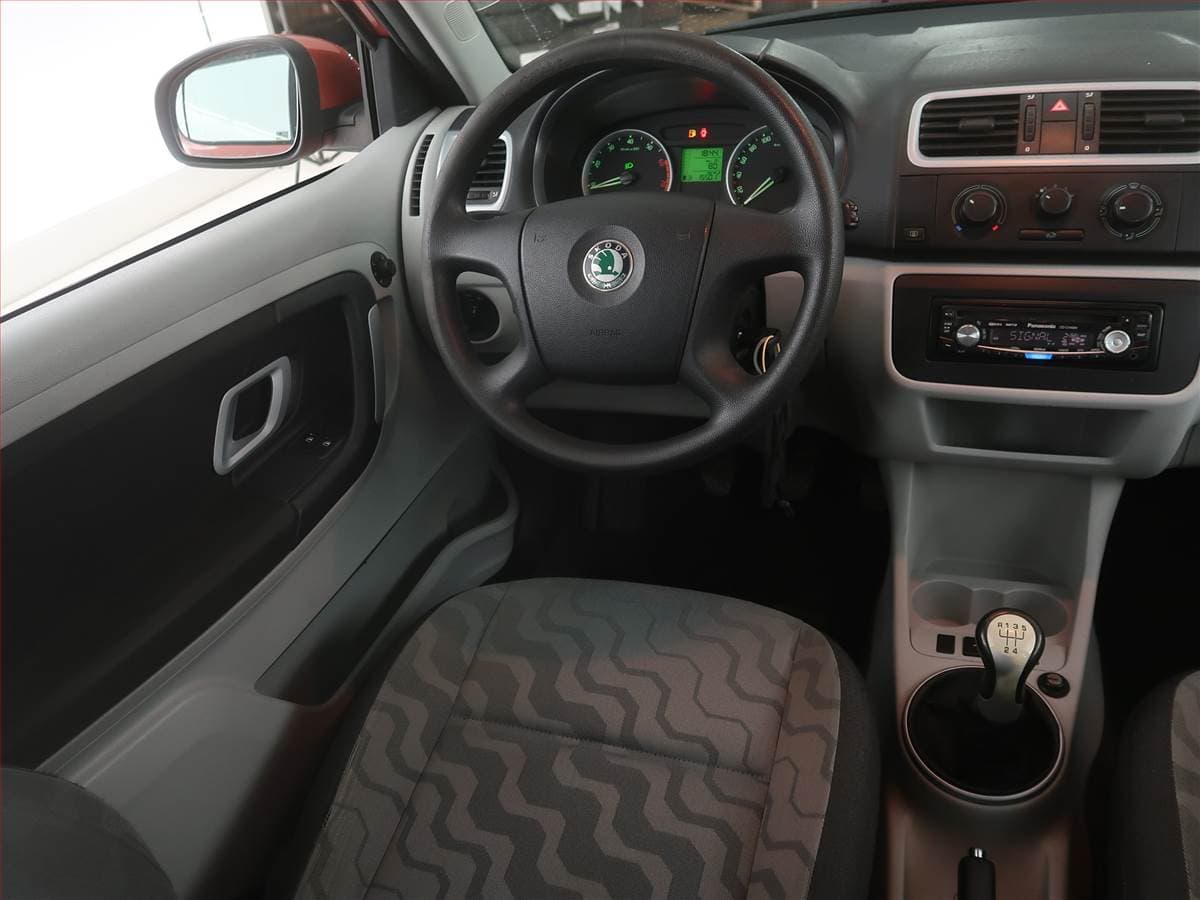 Škoda Fabia - 7