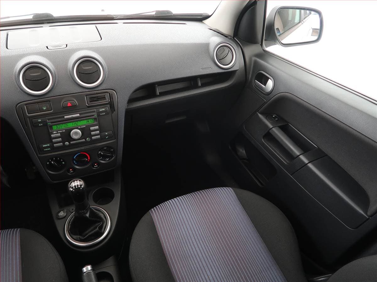 Ford FUSION - 8