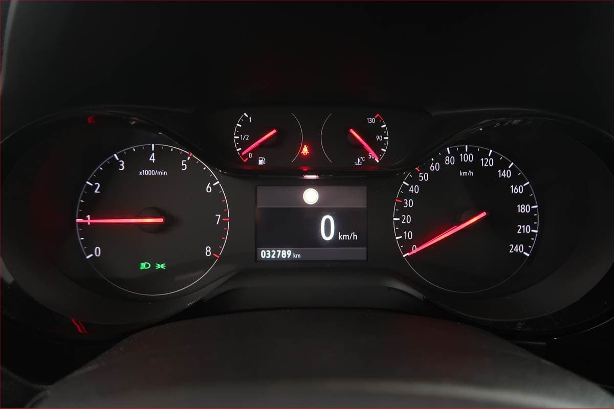 Opel CORSA - 11