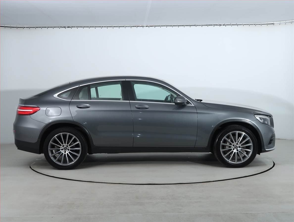 Mercedes-Benz GLC - 6