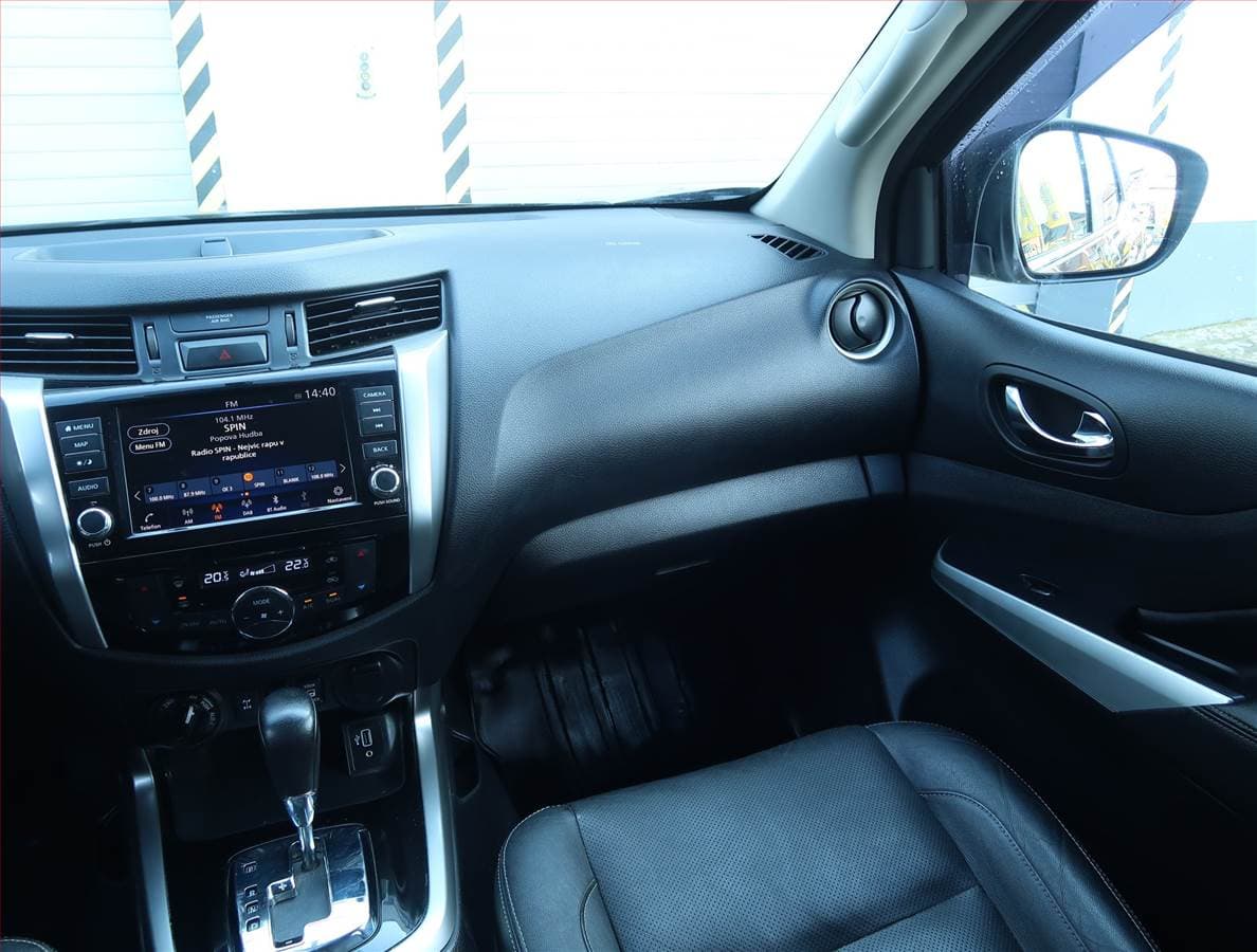 Nissan NAVARA - 8