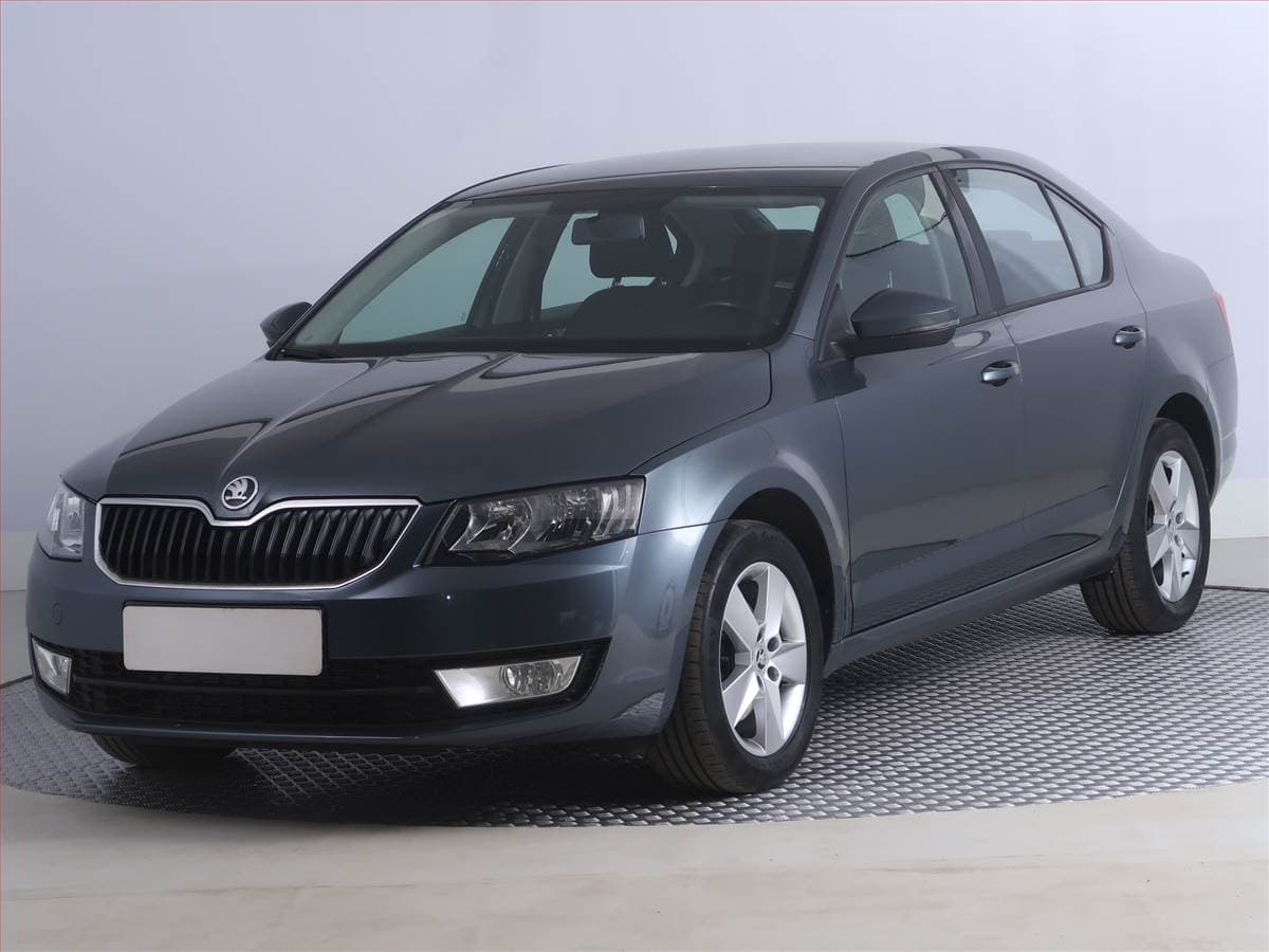 Škoda OCTAVIA - 2