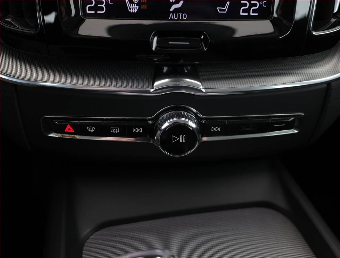 Volvo XC60 - 11