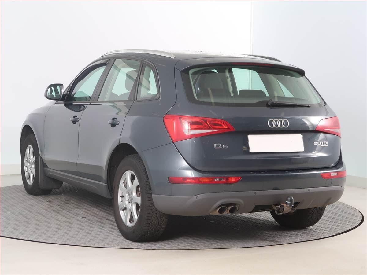 Audi Q5 - 4