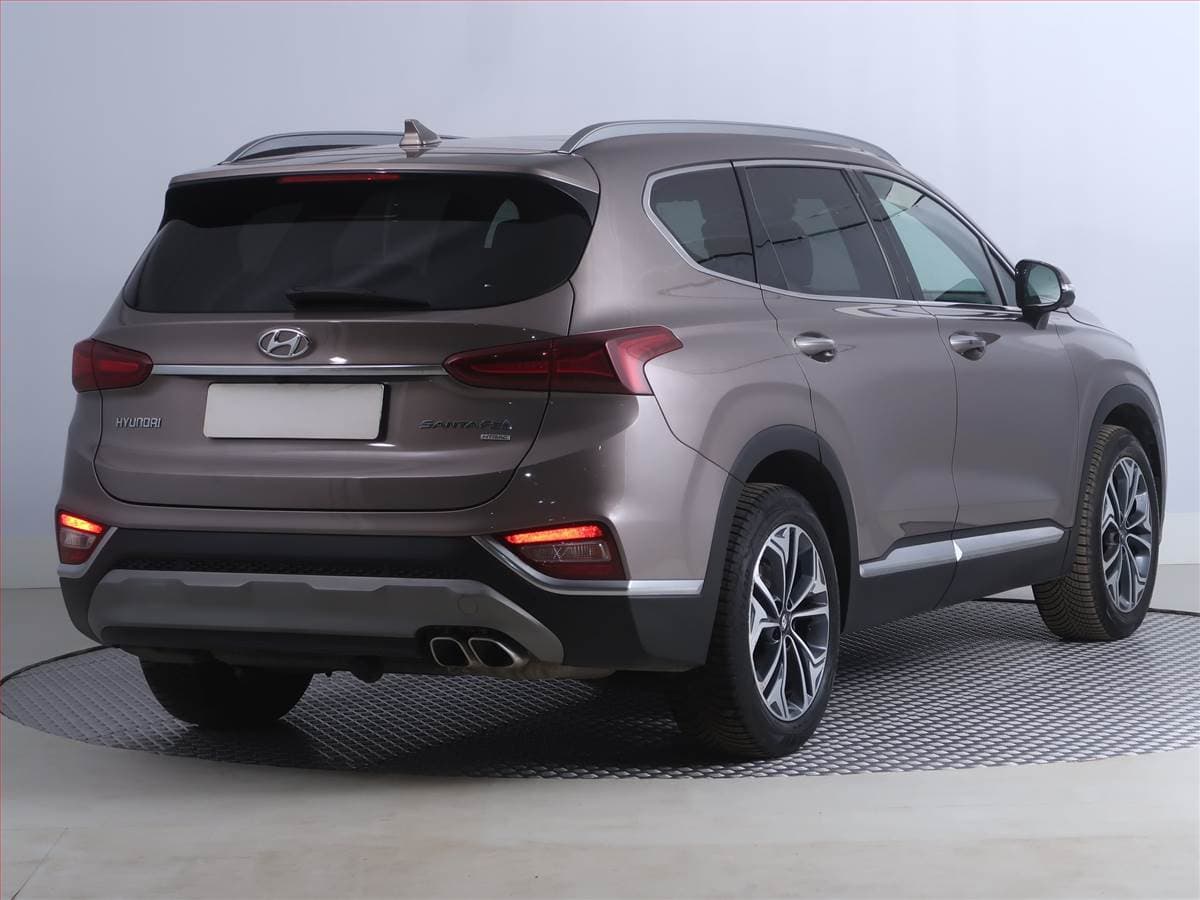 Hyundai SANTA FE - 5