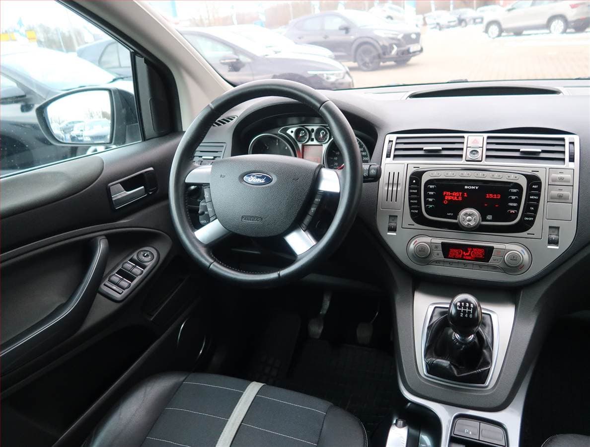 Ford KUGA - 7
