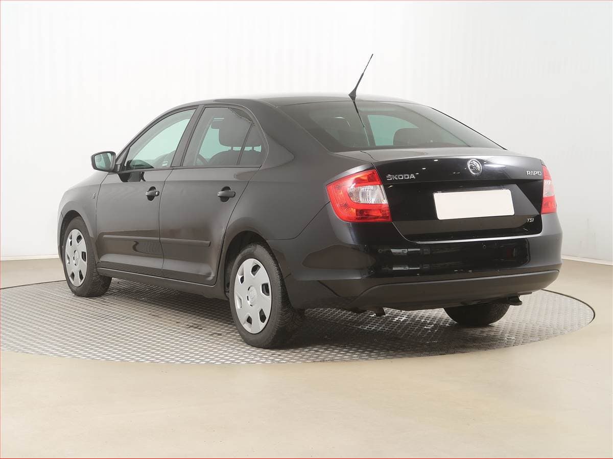 Škoda Rapid - 4