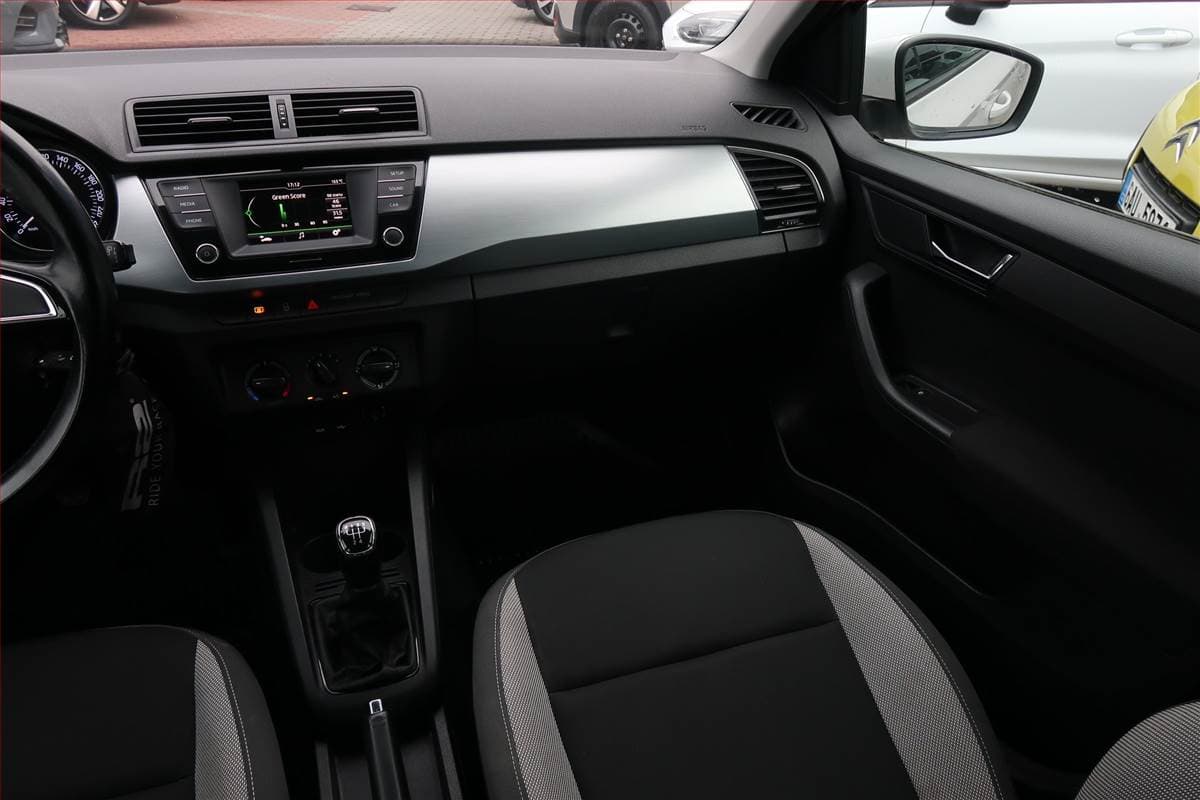 Škoda FABIA - 8