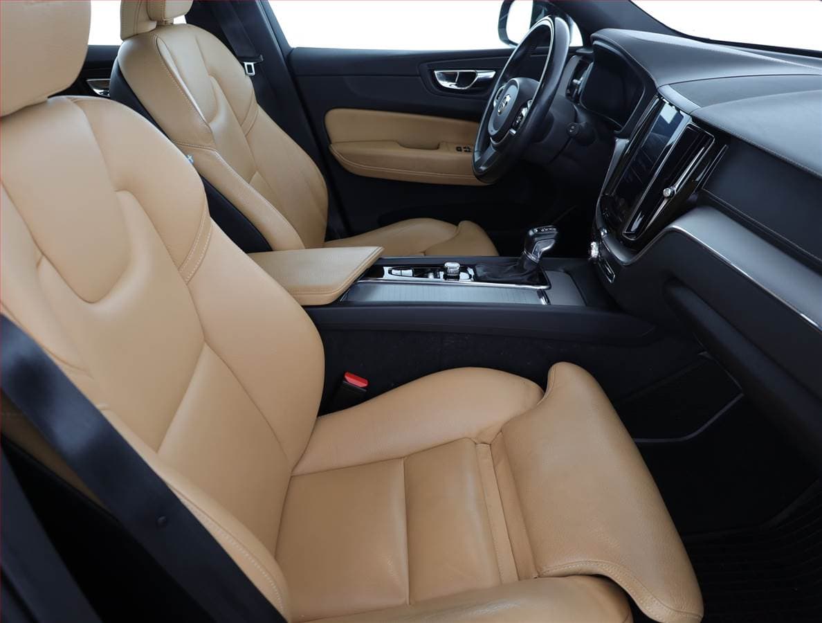 Volvo XC60 - 7