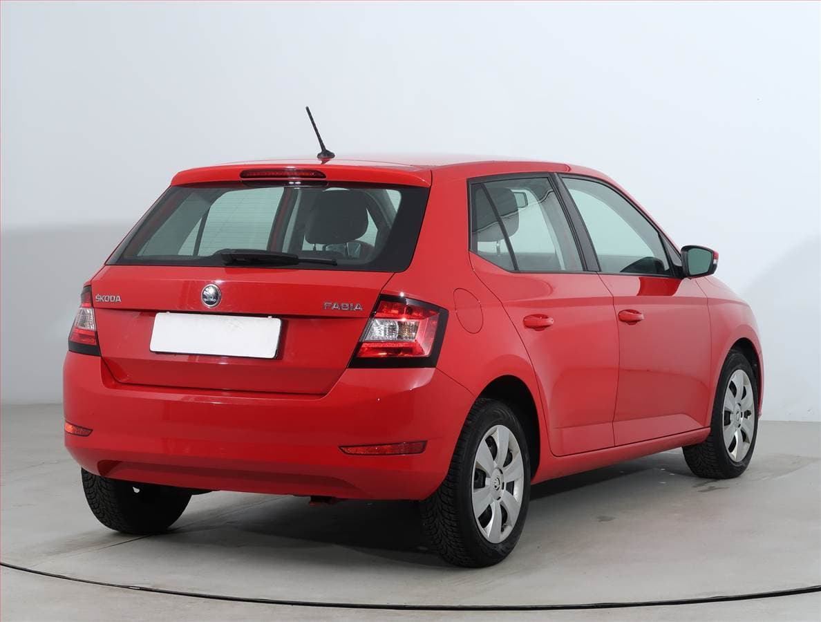 Škoda FABIA - 5