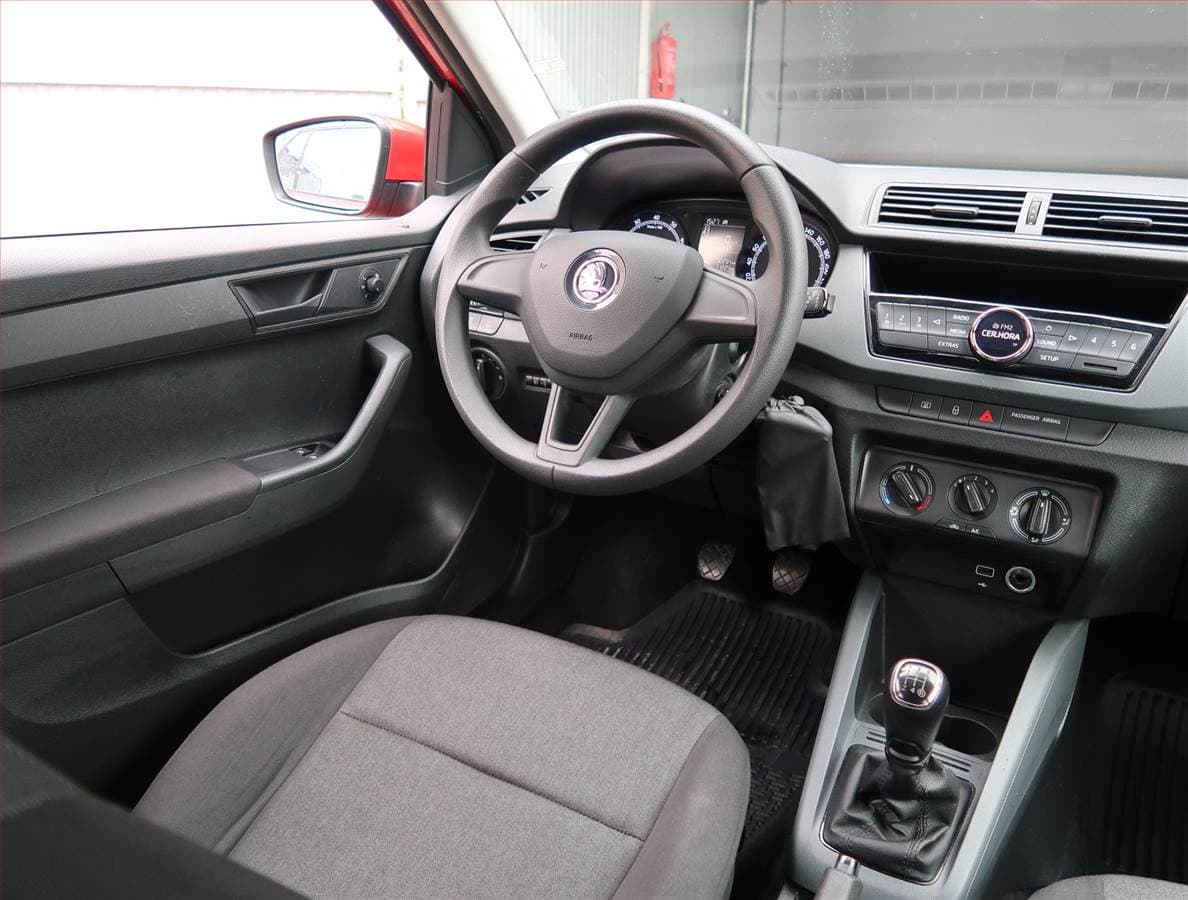 Škoda FABIA - 7