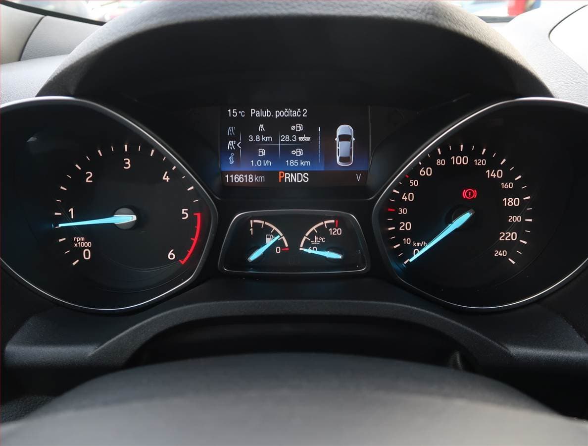 Ford KUGA - 11