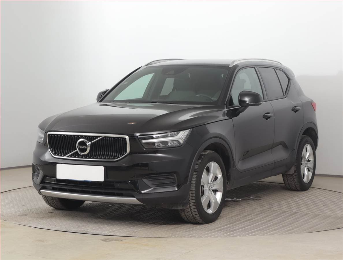 Volvo XC40 - 2