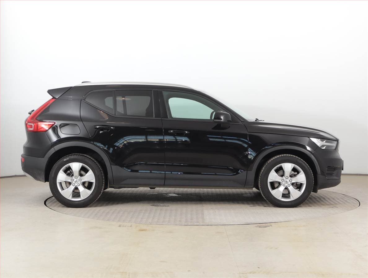 Volvo XC40 - 6