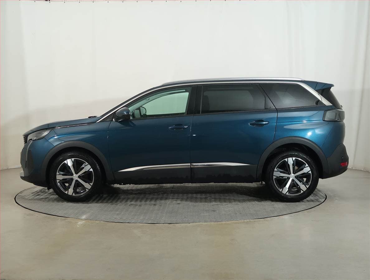 Peugeot 5008 - 3
