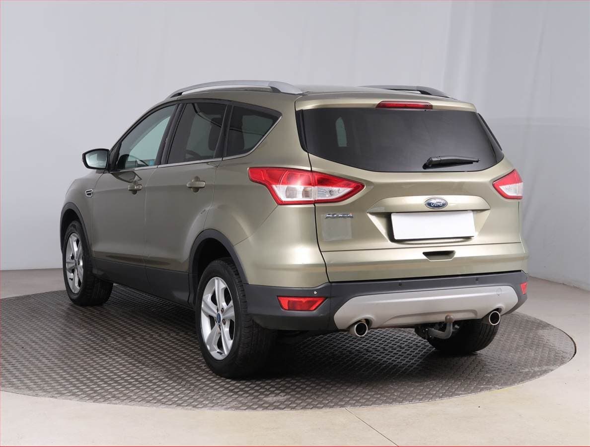 Ford KUGA - 4