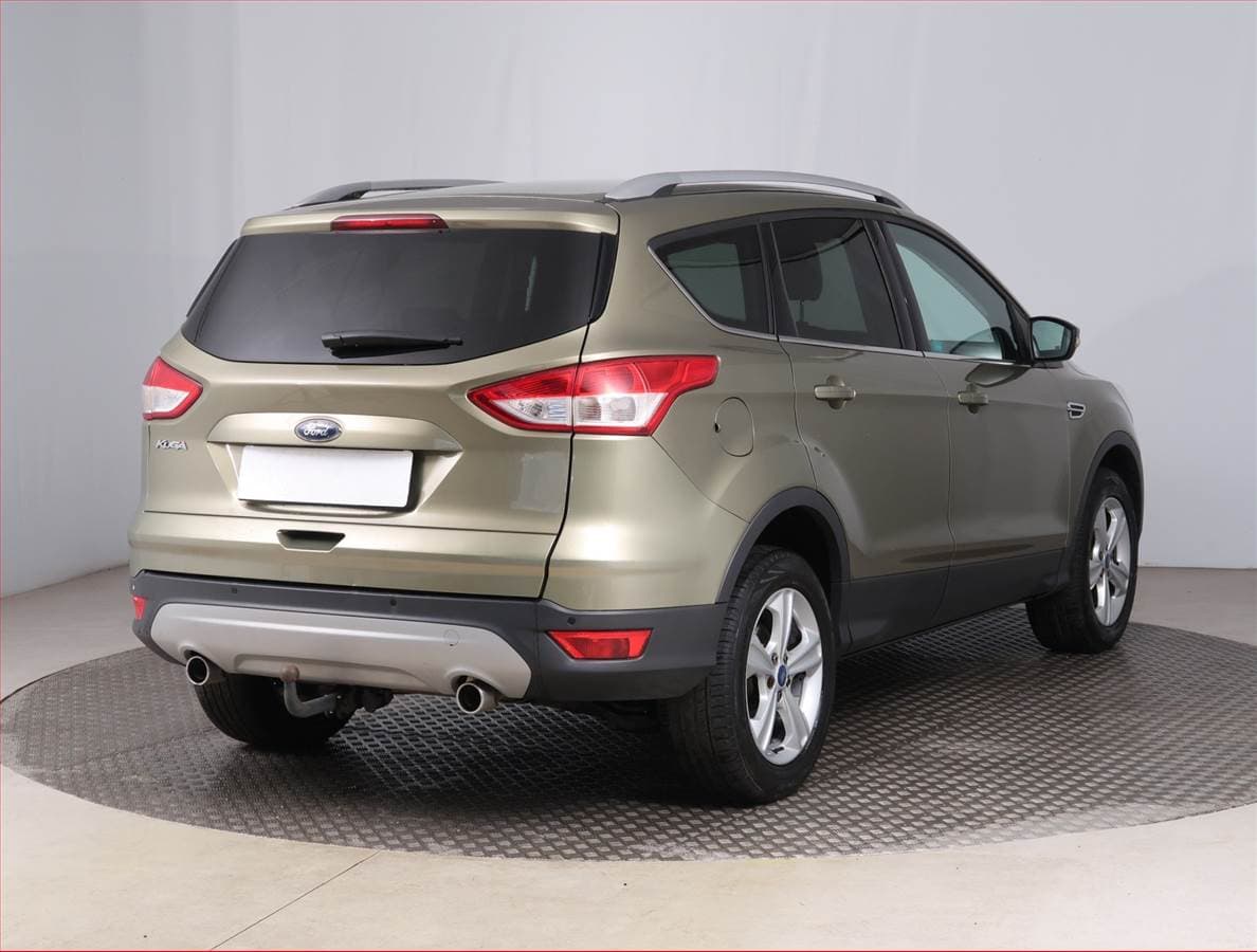 Ford KUGA - 5