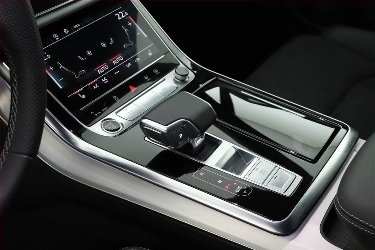 Audi Q7 - 10