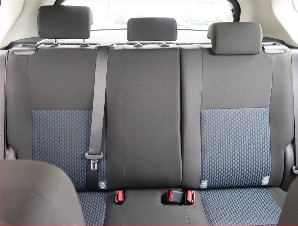 Toyota AURIS - 10