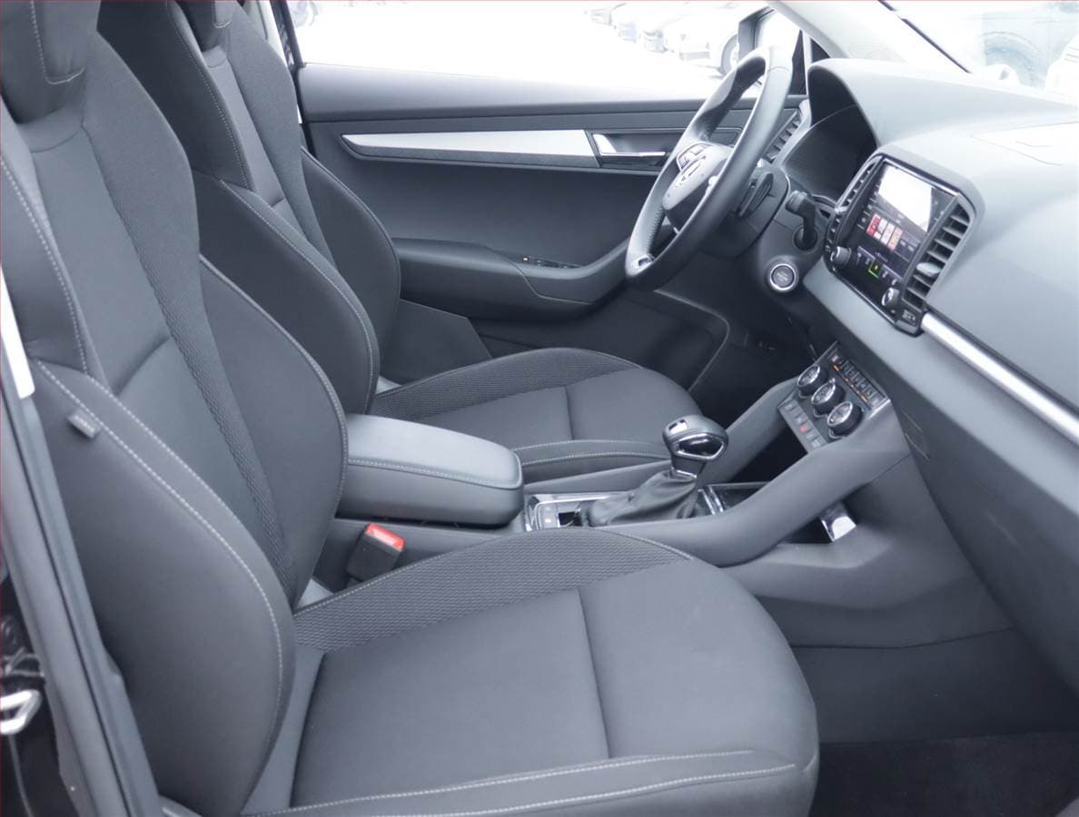 Škoda KAROQ - 9