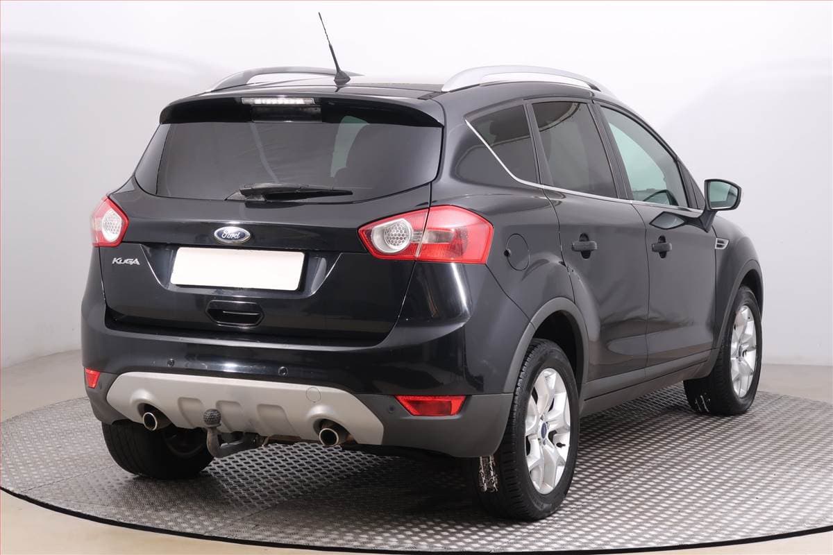 Ford Kuga - 7