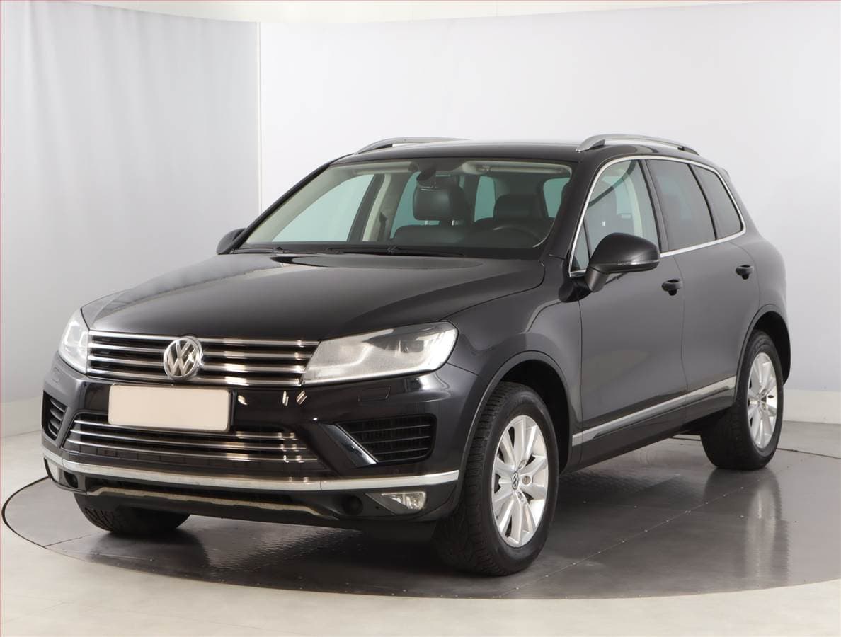 Volkswagen Touareg - 2