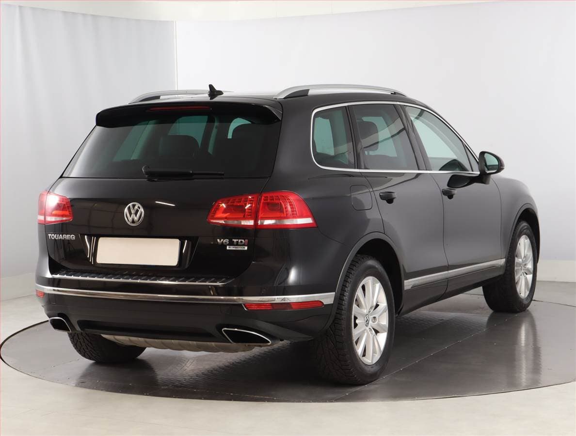 Volkswagen Touareg - 5