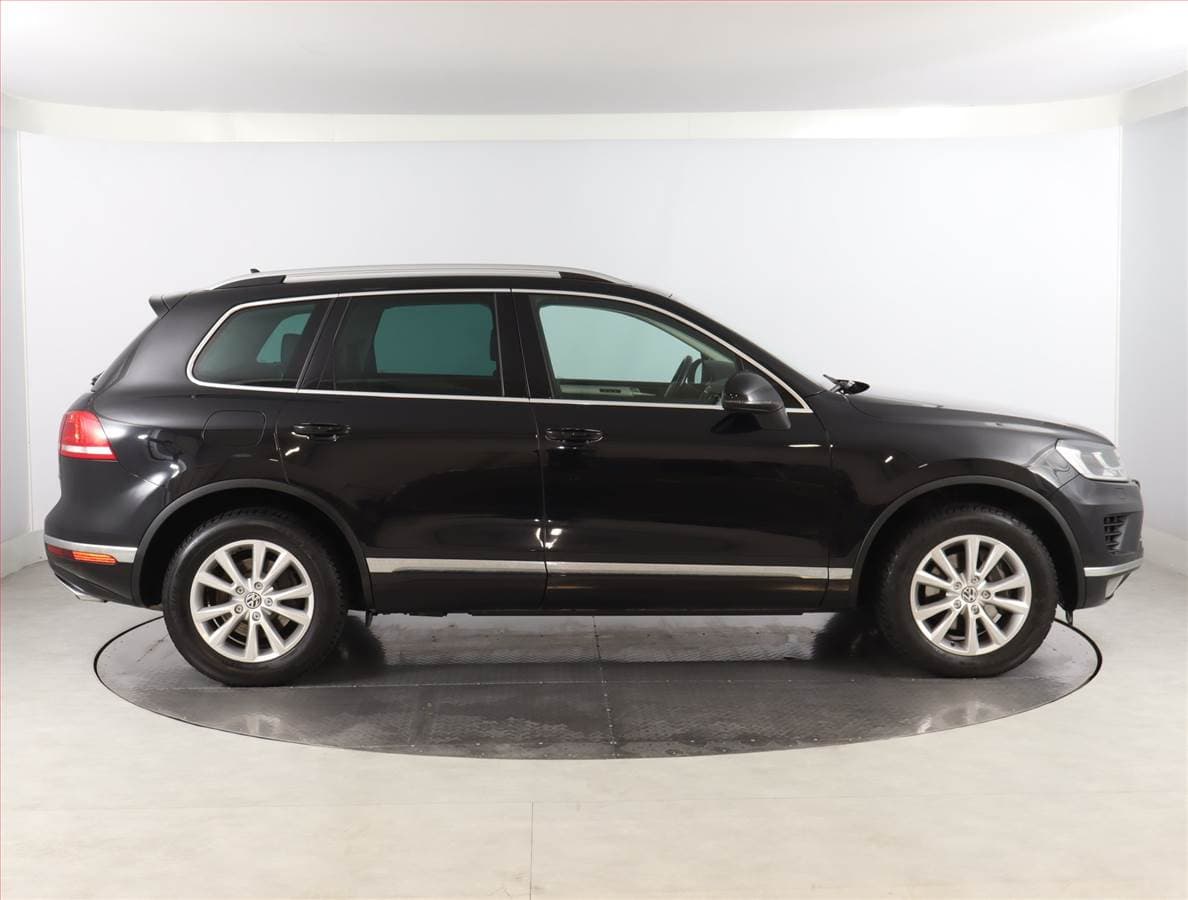 Volkswagen Touareg - 6