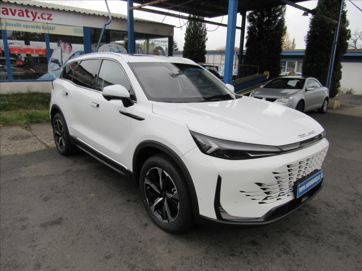 2025 BAIC X7 - 3