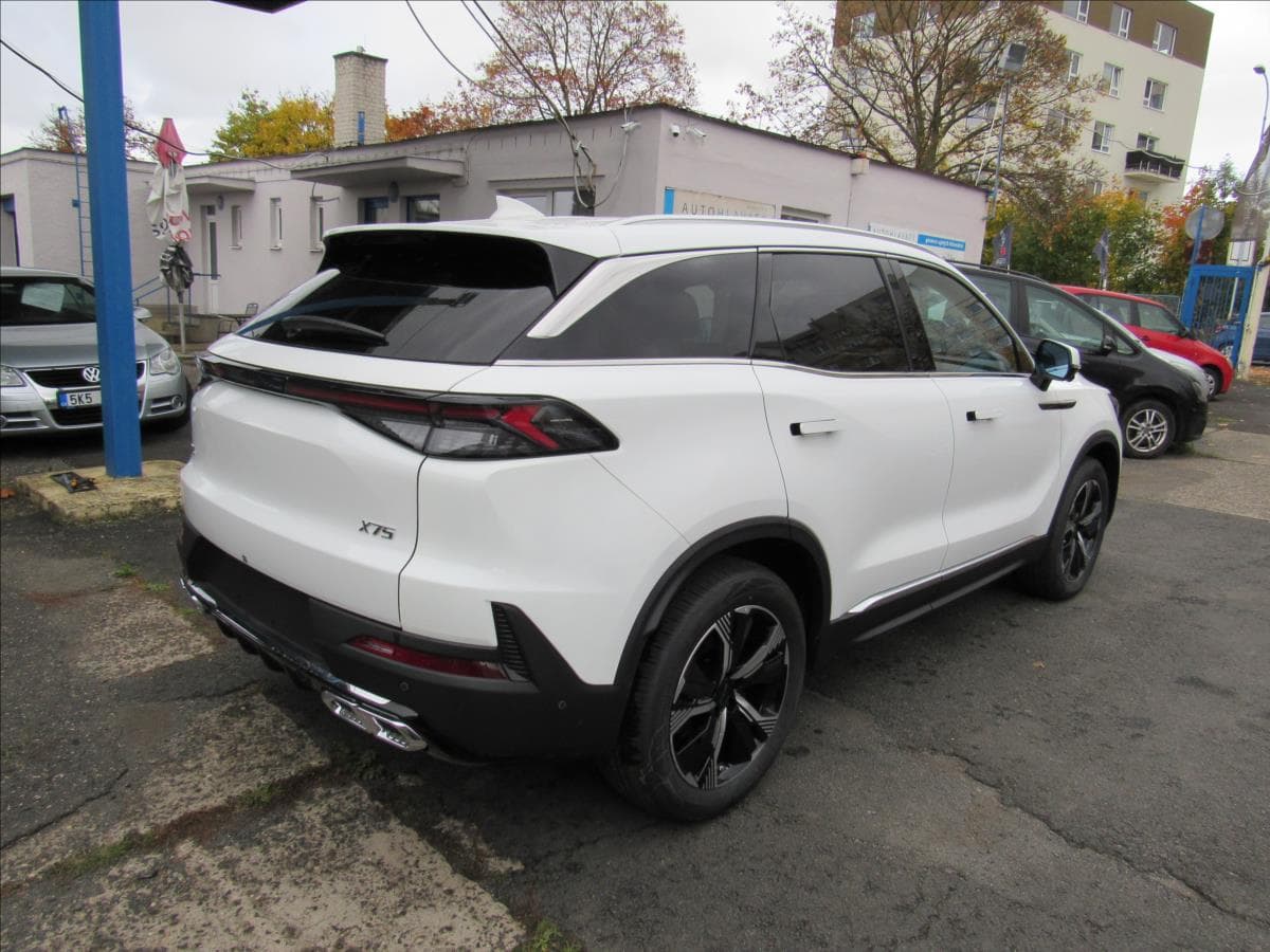 2025 BAIC X7 - 4