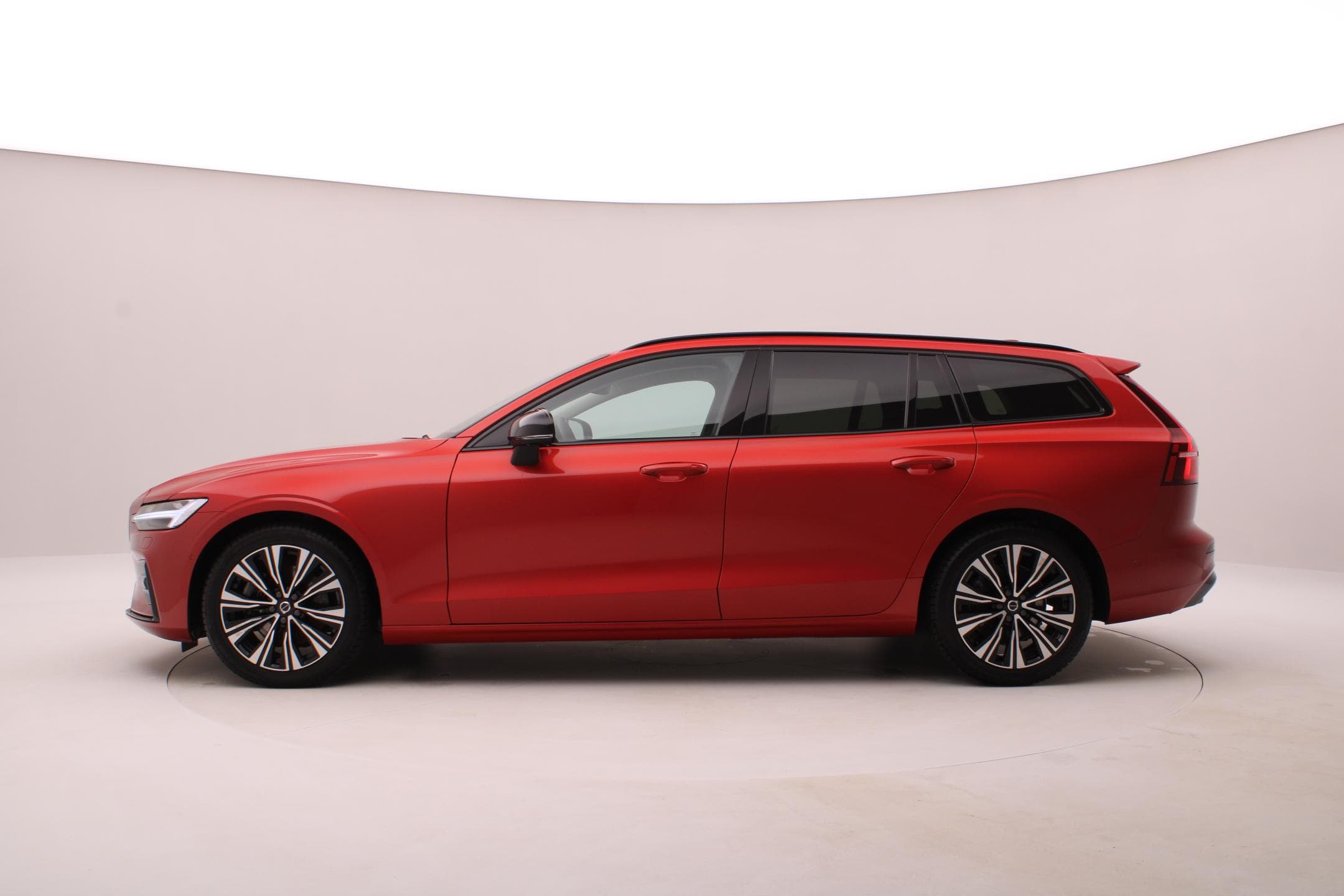 2024 Volvo V60 - 10
