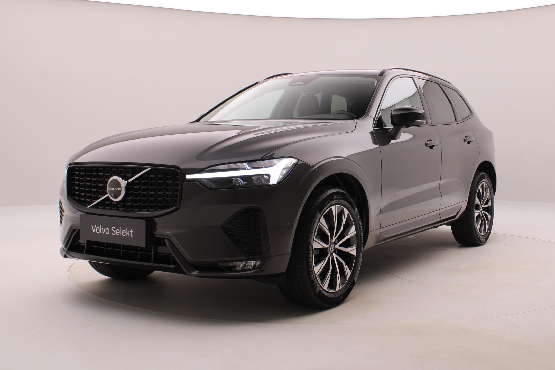 2025 Volvo XC60