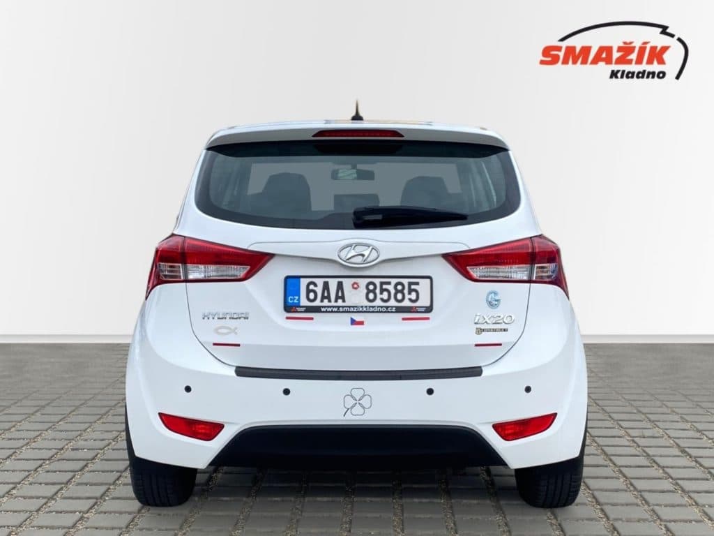 Hyundai Ix20 - 6