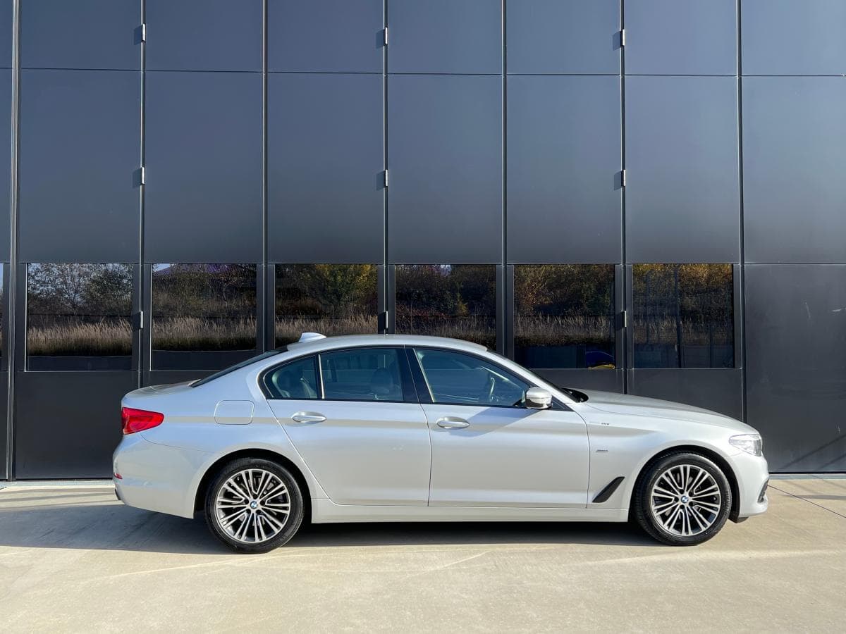 2017 BMW 5-Series - 2