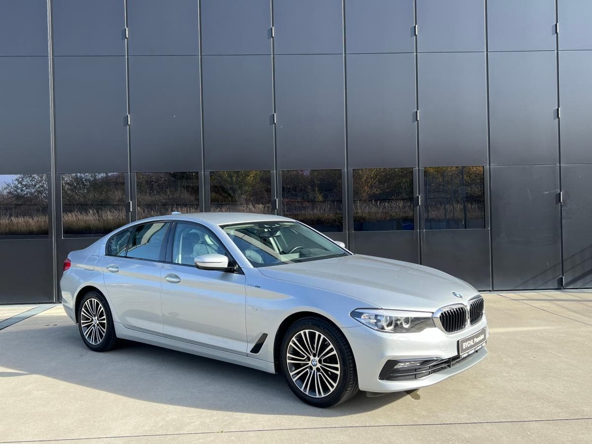 2017 BMW 5-Series - 4