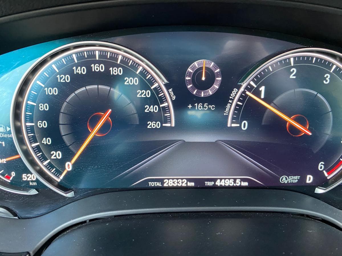 2017 BMW 5-Series - 8