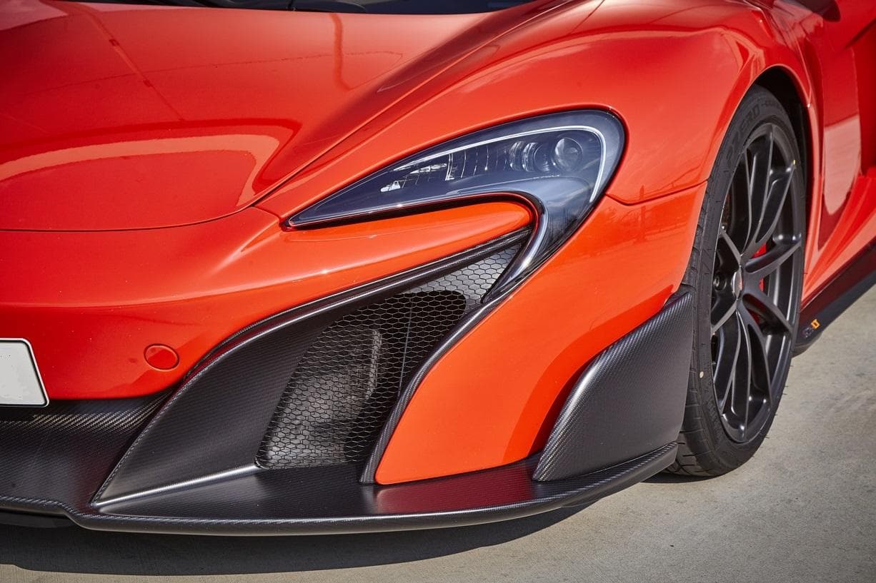 2015 McLaren 675LT - 2
