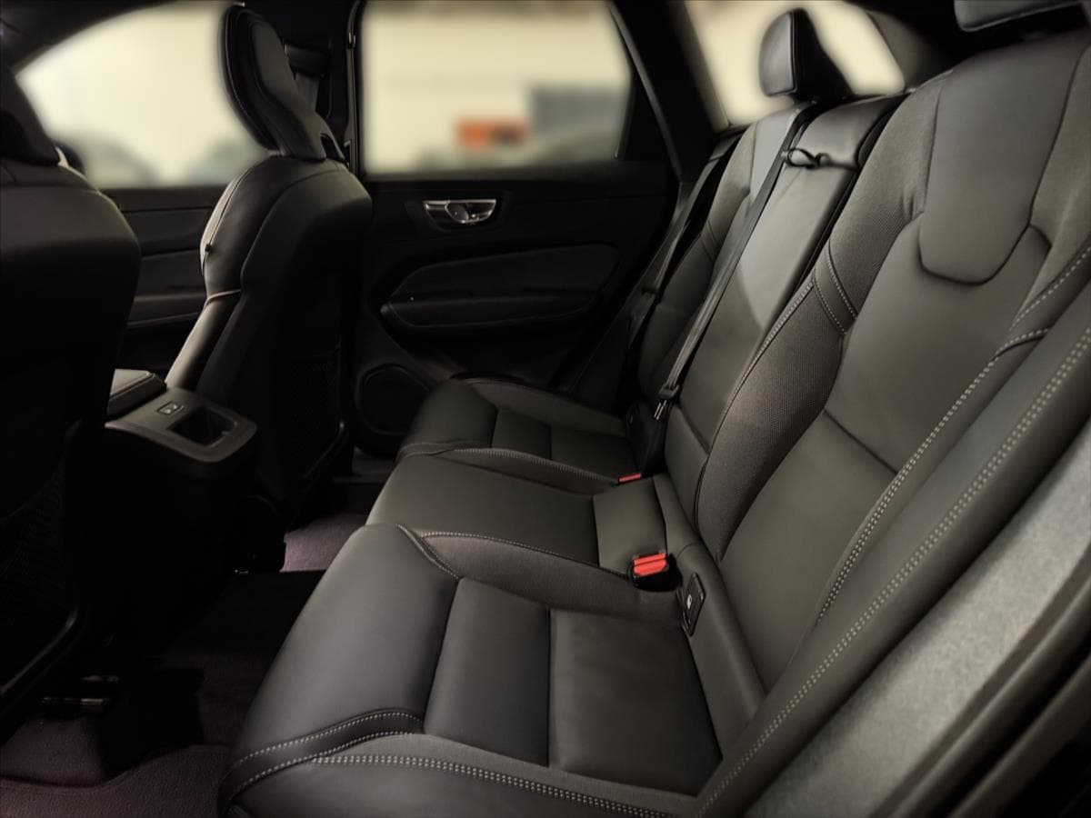 Volvo XC60 - 11