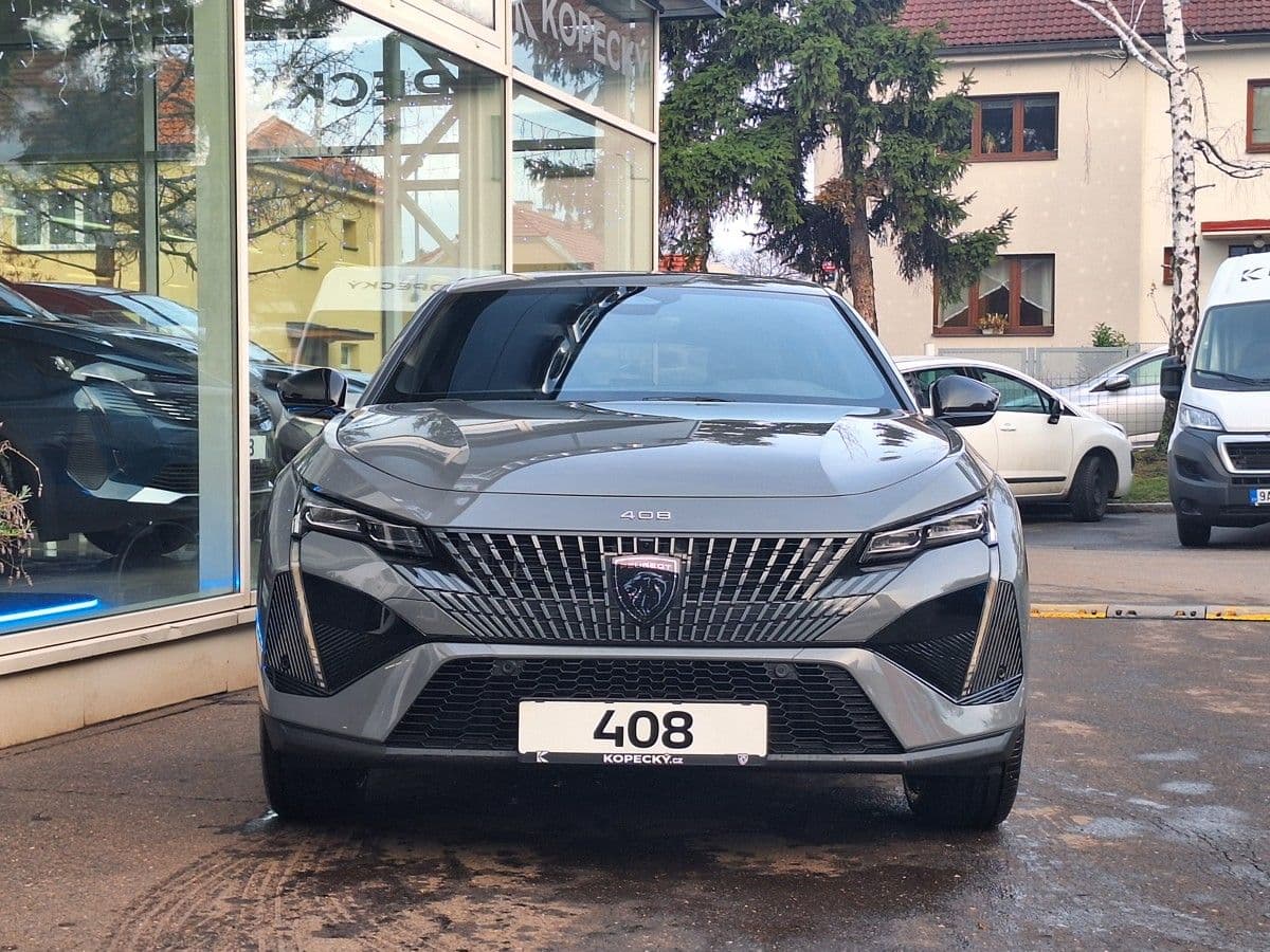 Peugeot 408 - 2