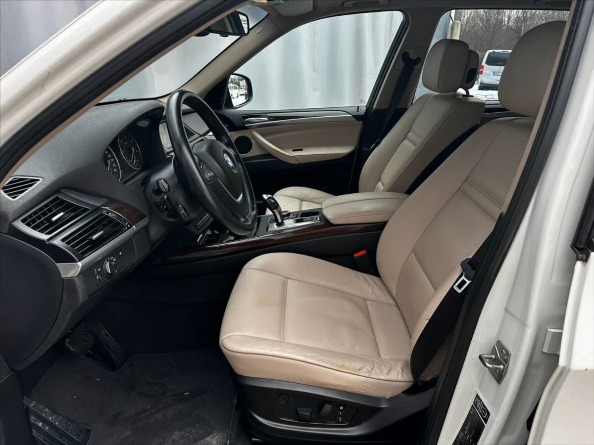 2011 BMW X5 - 7